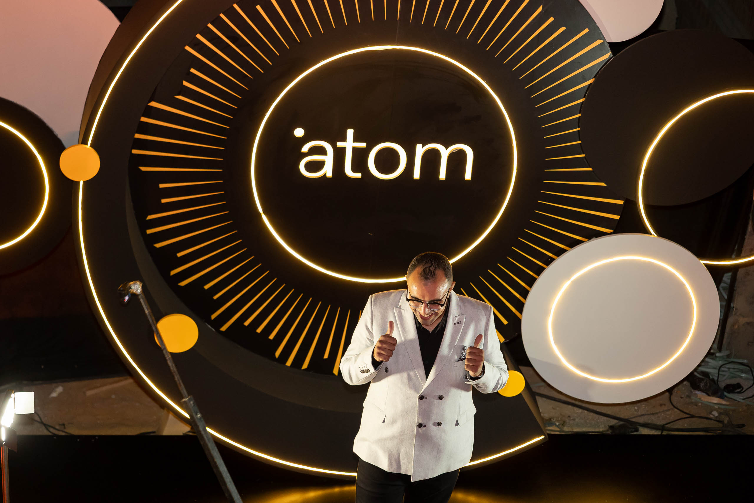 Atom Launch
