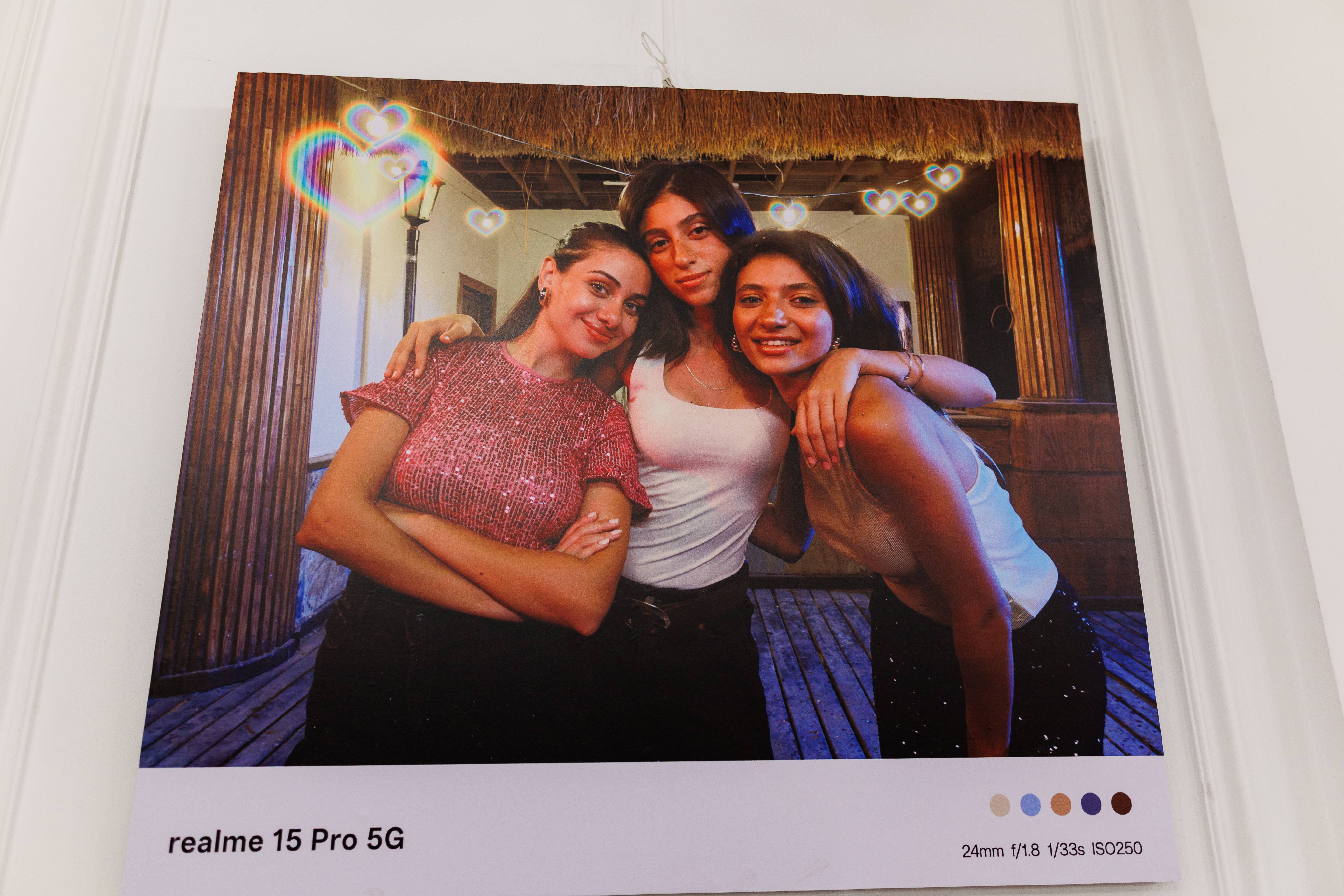 15T Be The Selfie Star