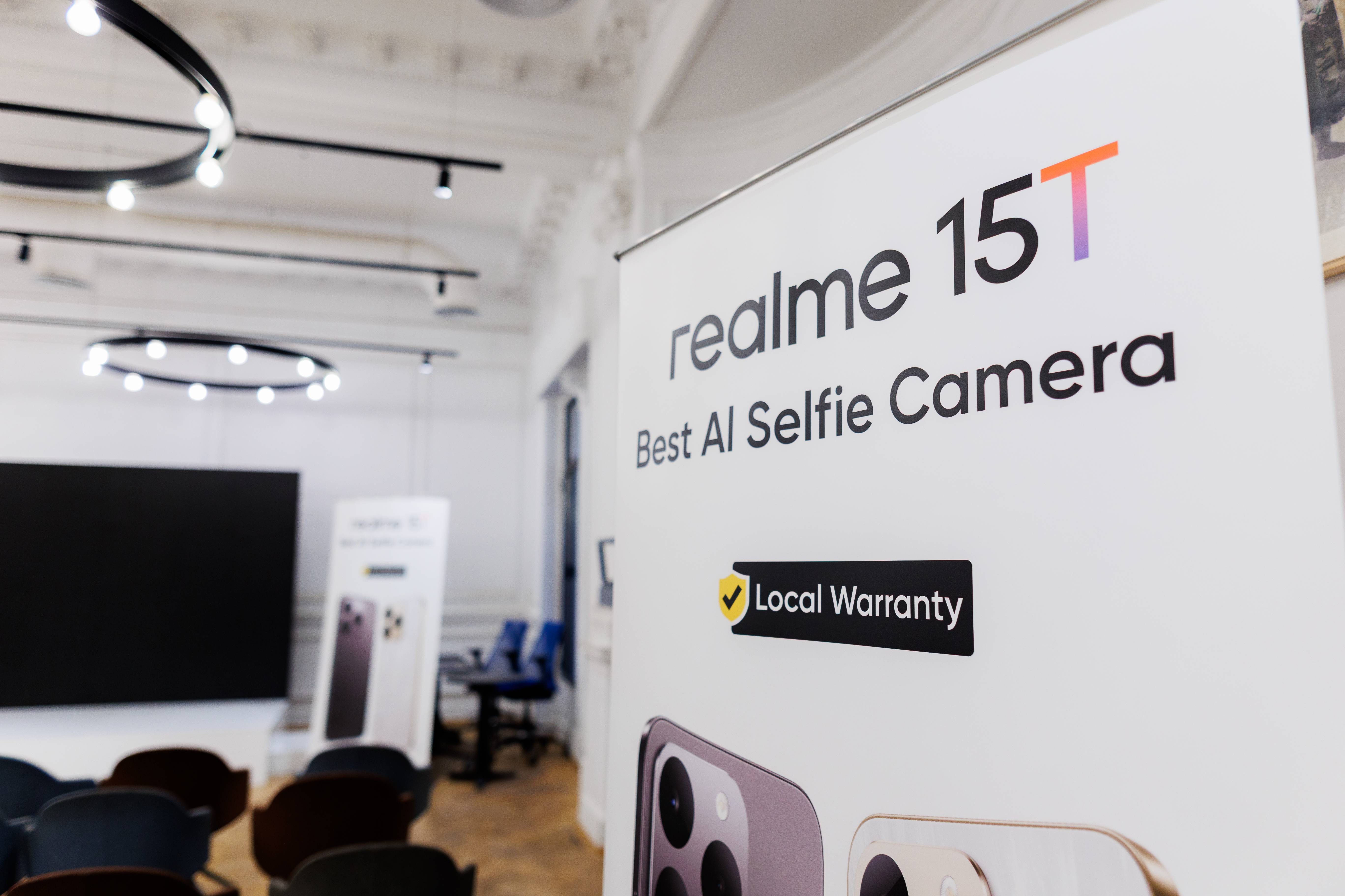 15T Be The Selfie Star